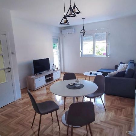 Apartman Vukovic 트레빈예 외부 사진